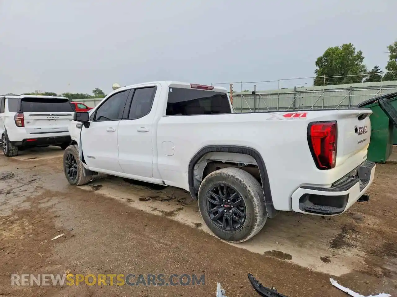 2 Photograph of a damaged car 1GTRHCED6RZ407083 GMC SIERRA 2024