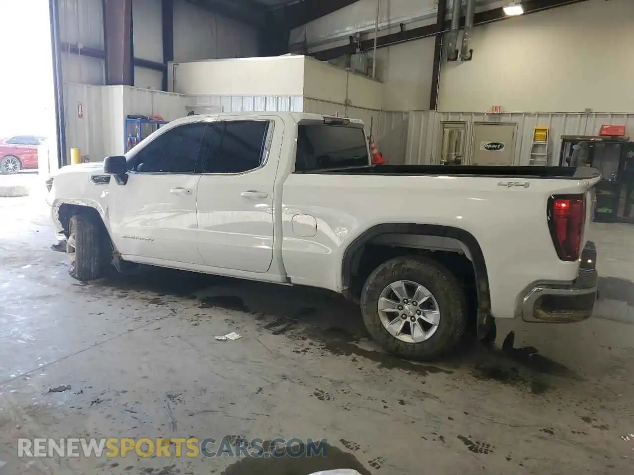 2 Photograph of a damaged car 1GTRUBED2RZ351620 GMC SIERRA 2024