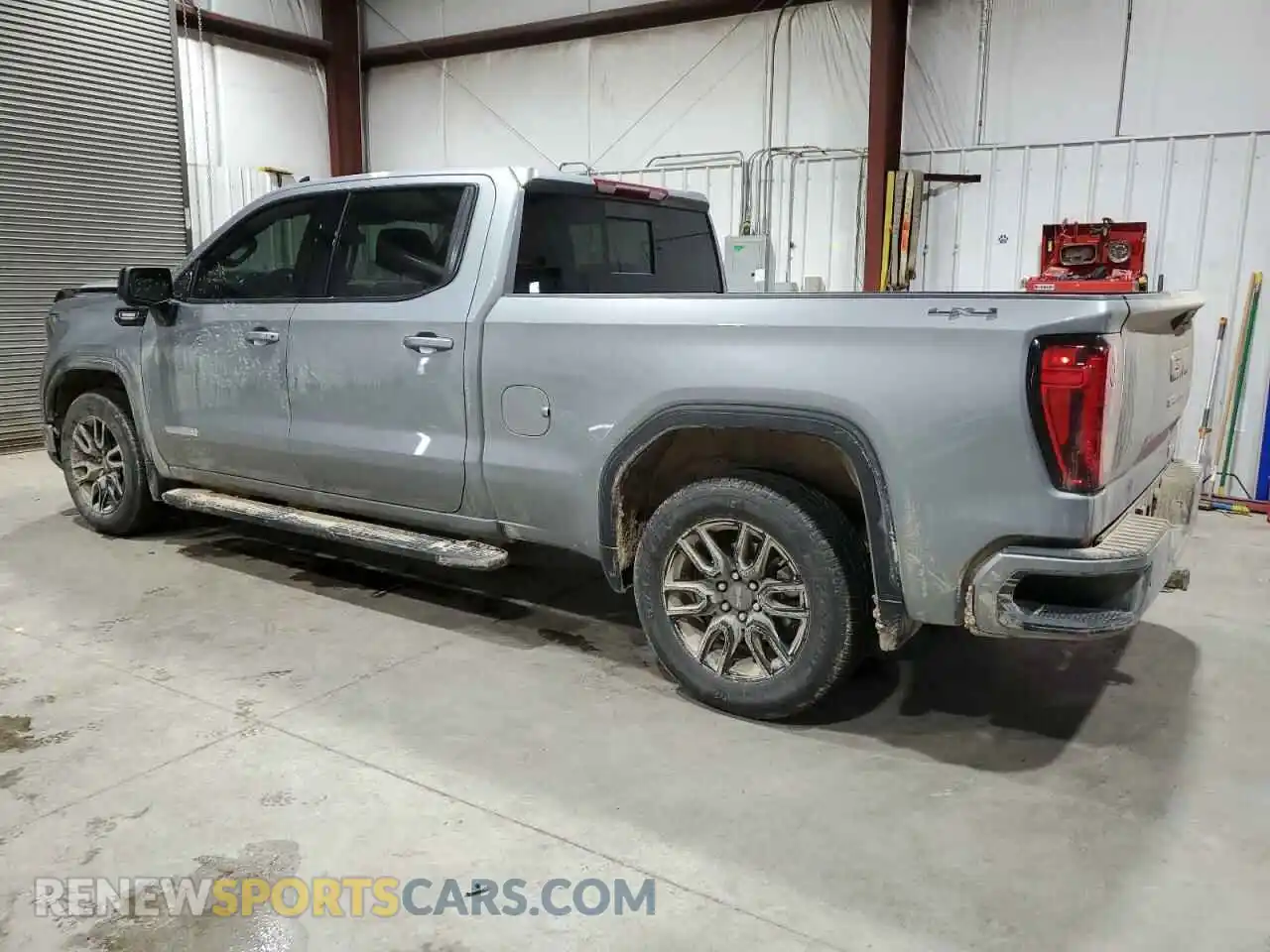 2 Photograph of a damaged car 1GTUUCE80RZ336178 GMC SIERRA 2024