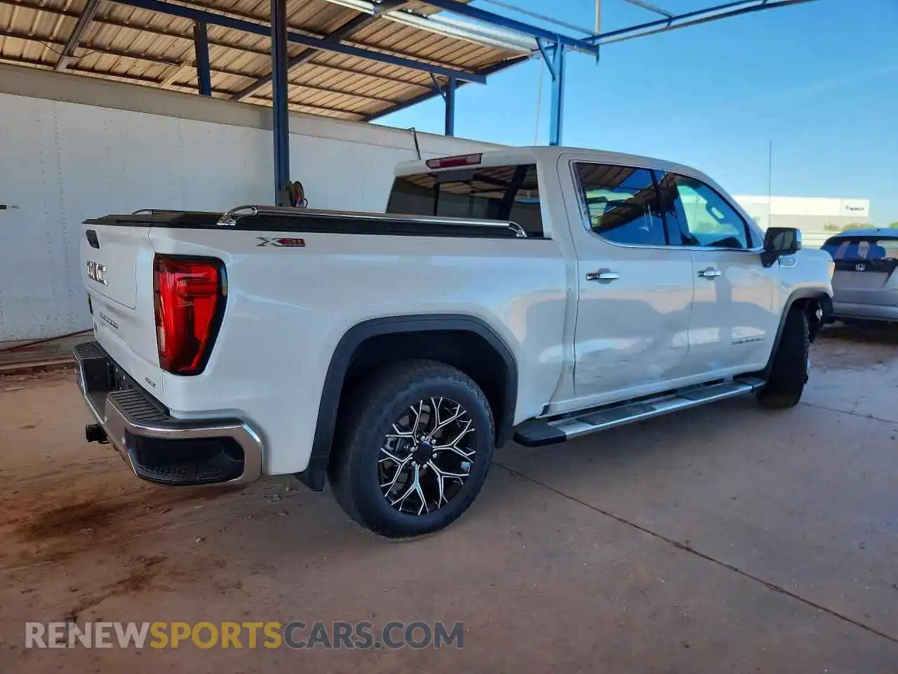 3 Photograph of a damaged car 1GTUUDED7RZ252443 GMC SIERRA 2024