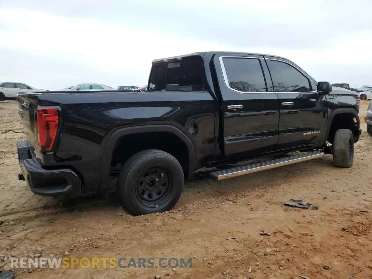 3 Photograph of a damaged car 1GTUUGE83RZ125404 GMC SIERRA 2024