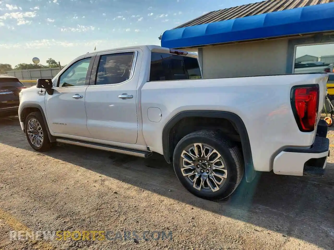 2 Фотография поврежденного автомобиля 1GTUUHEL8RZ151071 GMC SIERRA 2024