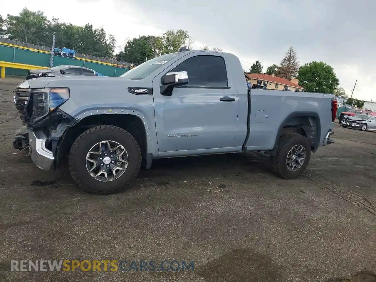 1 Photograph of a damaged car 3GTNUAEK4RG401666 GMC SIERRA 2024