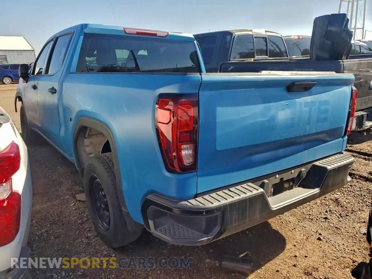 2 Photograph of a damaged car 3GTPHAEKXRG310690 GMC SIERRA 2024
