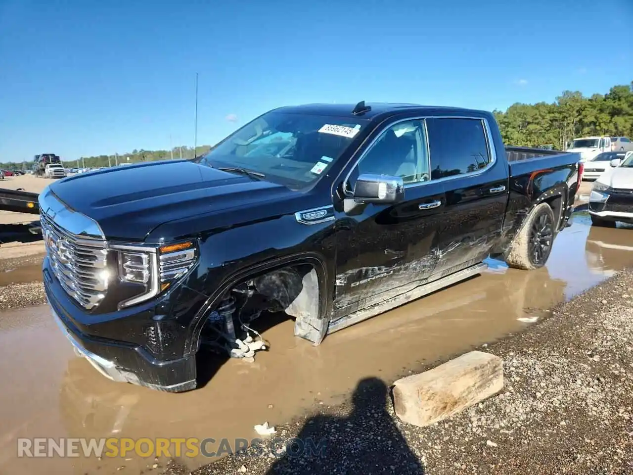 1 Photograph of a damaged car 3GTPHGED0RG423150 GMC SIERRA 2024