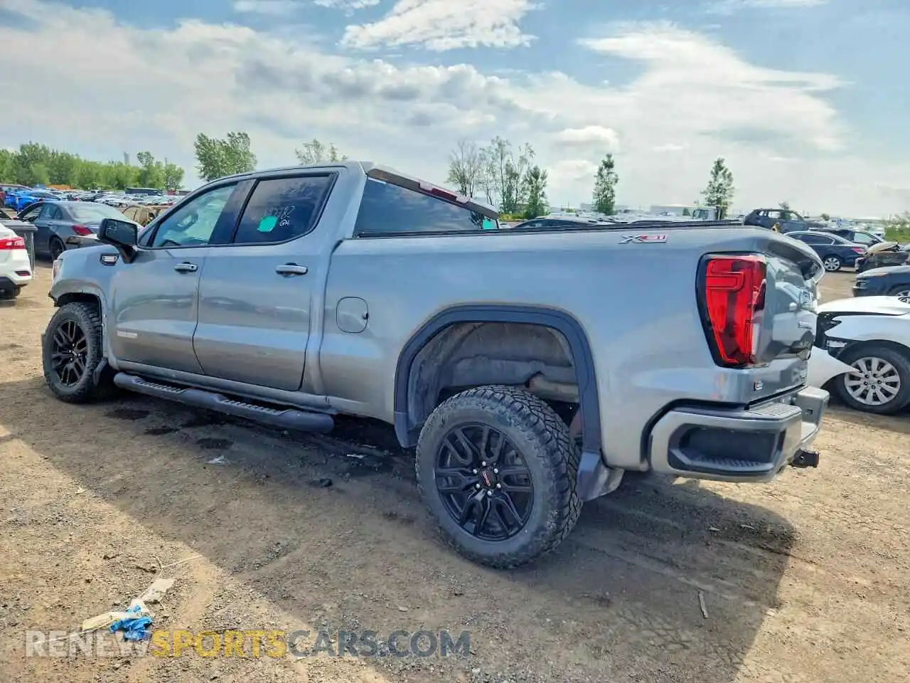 2 Photograph of a damaged car 3GTUUCE87RG197182 GMC SIERRA 2024