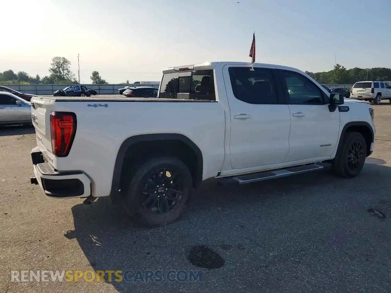 3 Фотография поврежденного автомобиля 3GTUUCED9RG415698 GMC SIERRA 2024