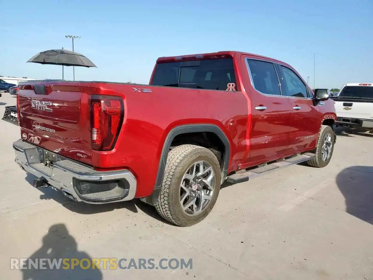 3 Photograph of a damaged car 3GTUUDED1RG344261 GMC SIERRA 2024