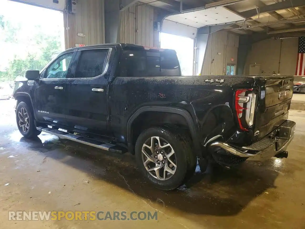 2 fotografías del automóvil dañado 3GTUUDED2RG376507 GMC SIERRA 2024