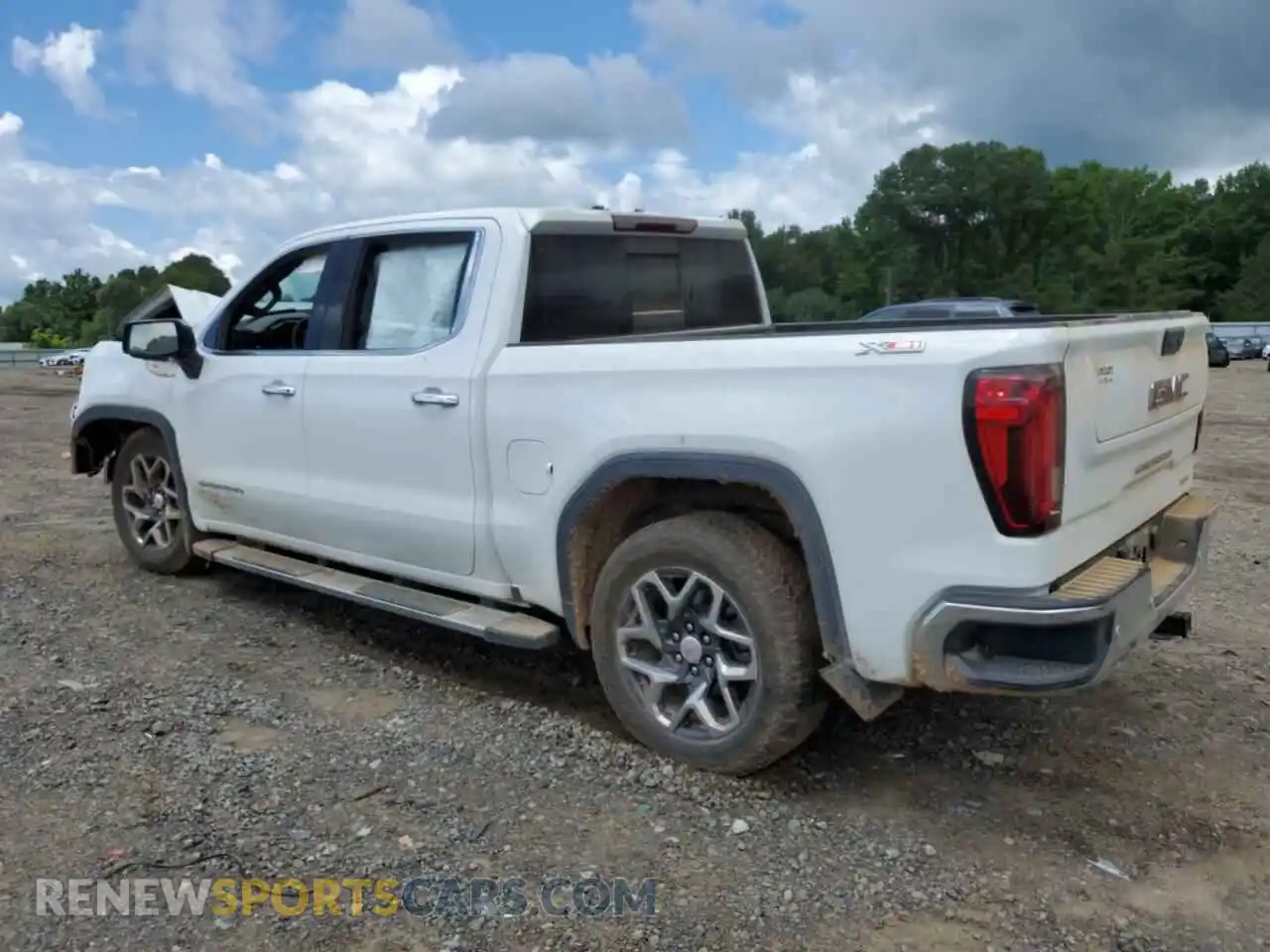 2 Photograph of a damaged car 3GTUUDED4RG156267 GMC SIERRA 2024