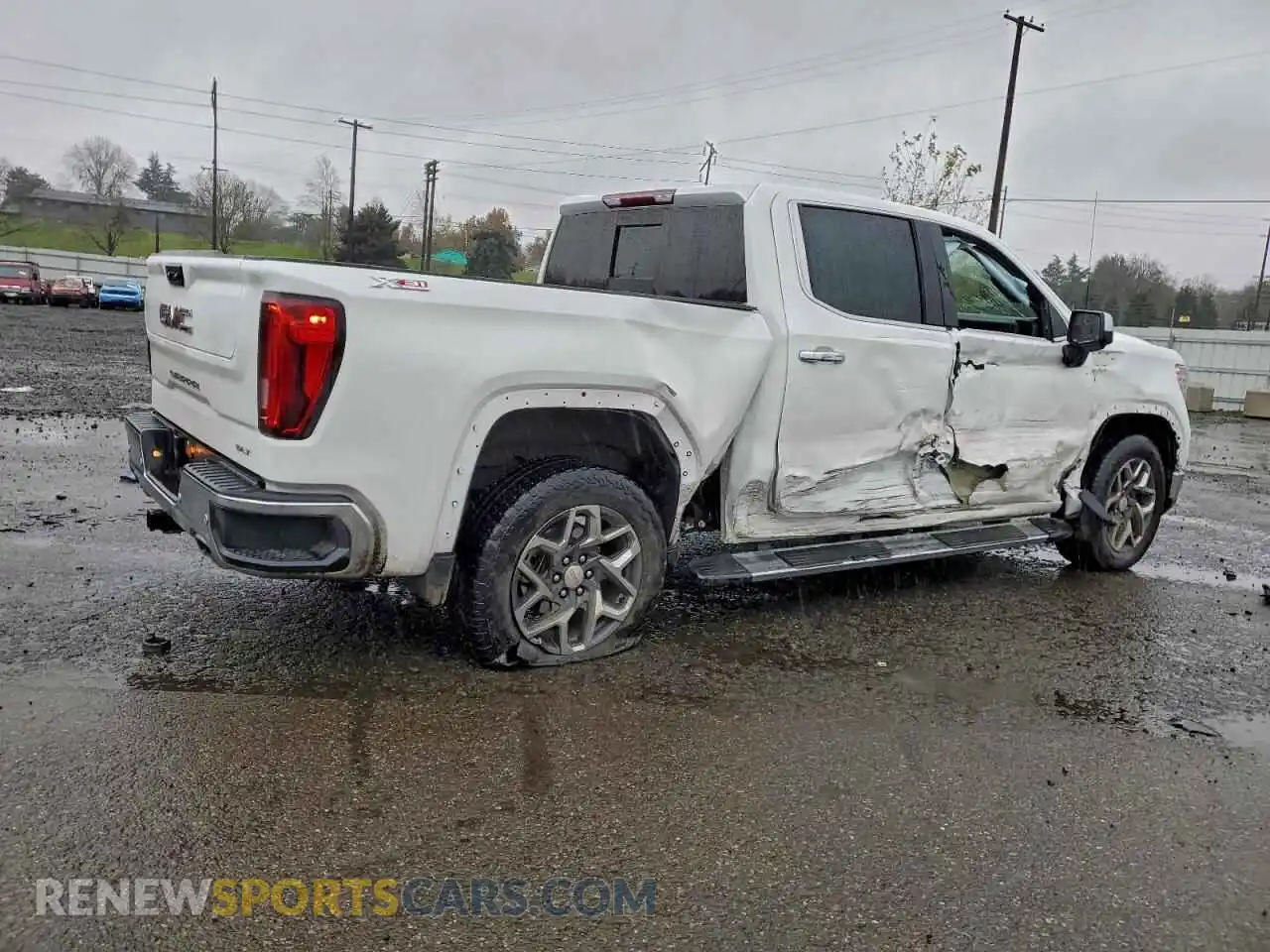 3 Photograph of a damaged car 3GTUUDED8RG392839 GMC SIERRA 2024