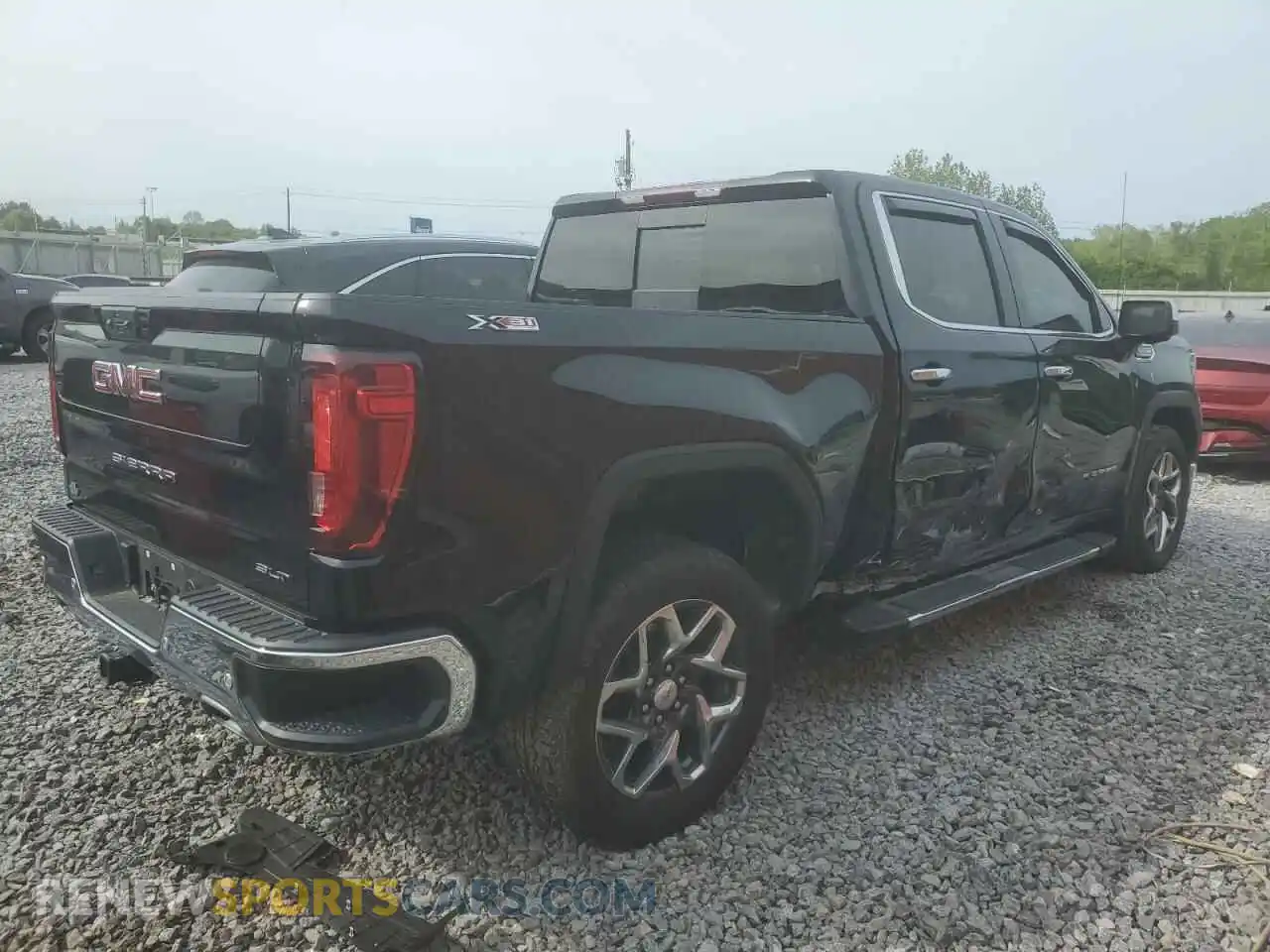 3 Фотография поврежденного автомобиля 3GTUUDEDXRG145421 GMC SIERRA 2024