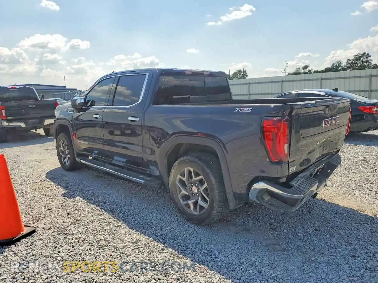 2 Фотография поврежденного автомобиля 3GTUUDEDXRG274856 GMC SIERRA 2024