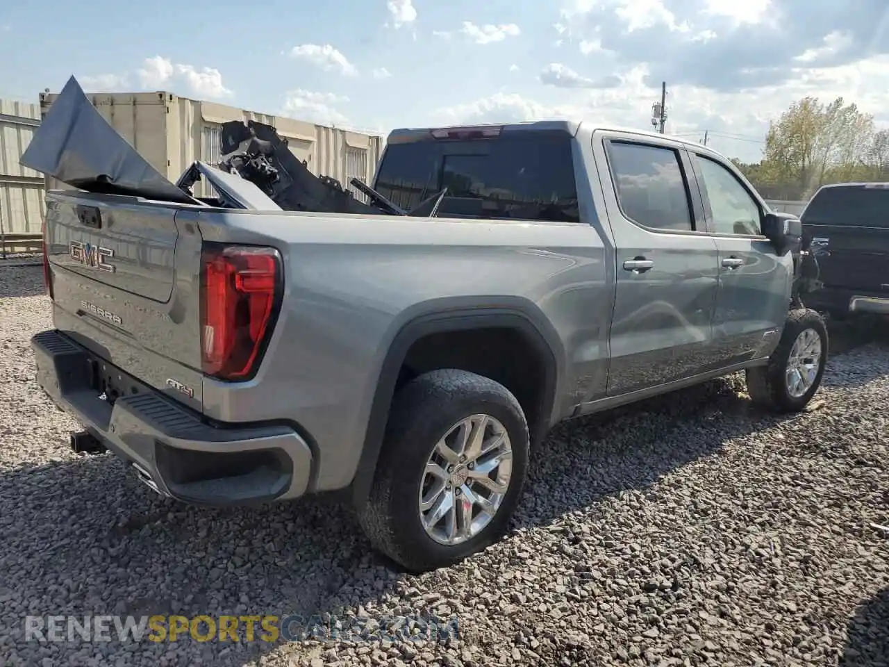 3 Photograph of a damaged car 3GTUUEE81RG296950 GMC SIERRA 2024