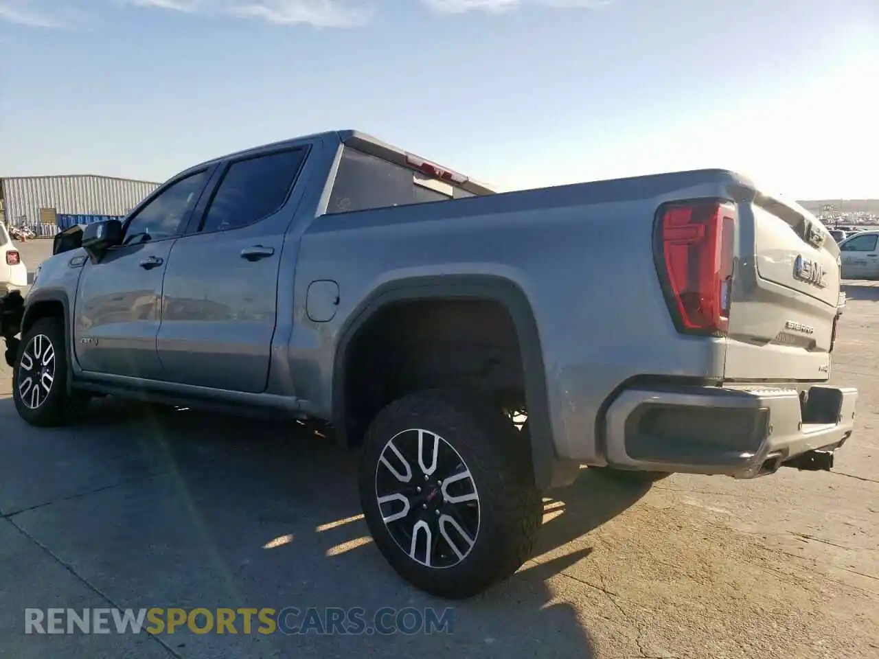 2 Photograph of a damaged car 3GTUUEEL0RG293378 GMC SIERRA 2024
