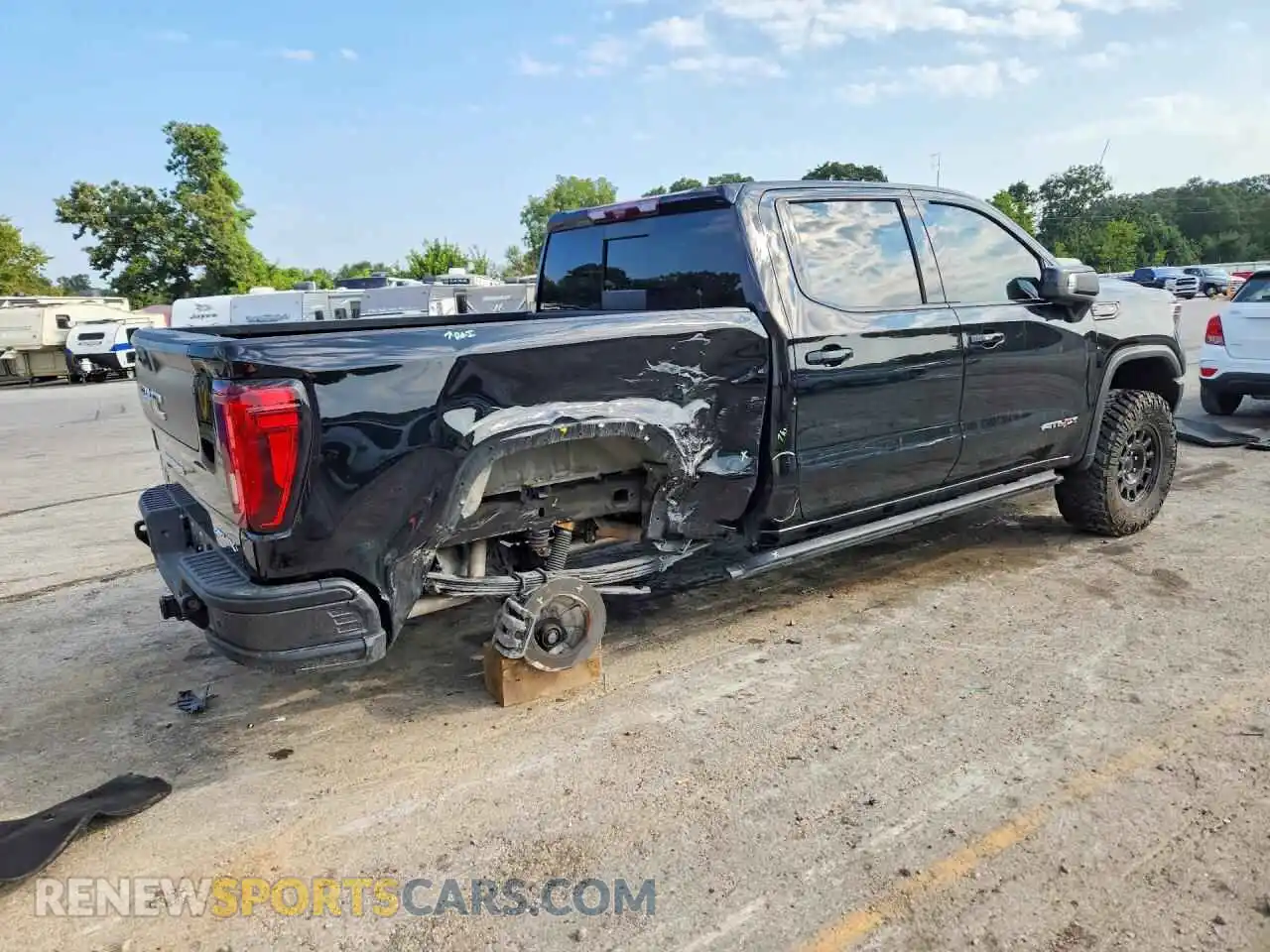 3 Photograph of a damaged car 3GTUUFEL4RG175954 GMC SIERRA 2024
