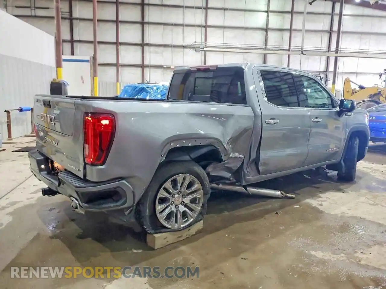 3 Photograph of a damaged car 3GTUUGE82RG378049 GMC SIERRA 2024