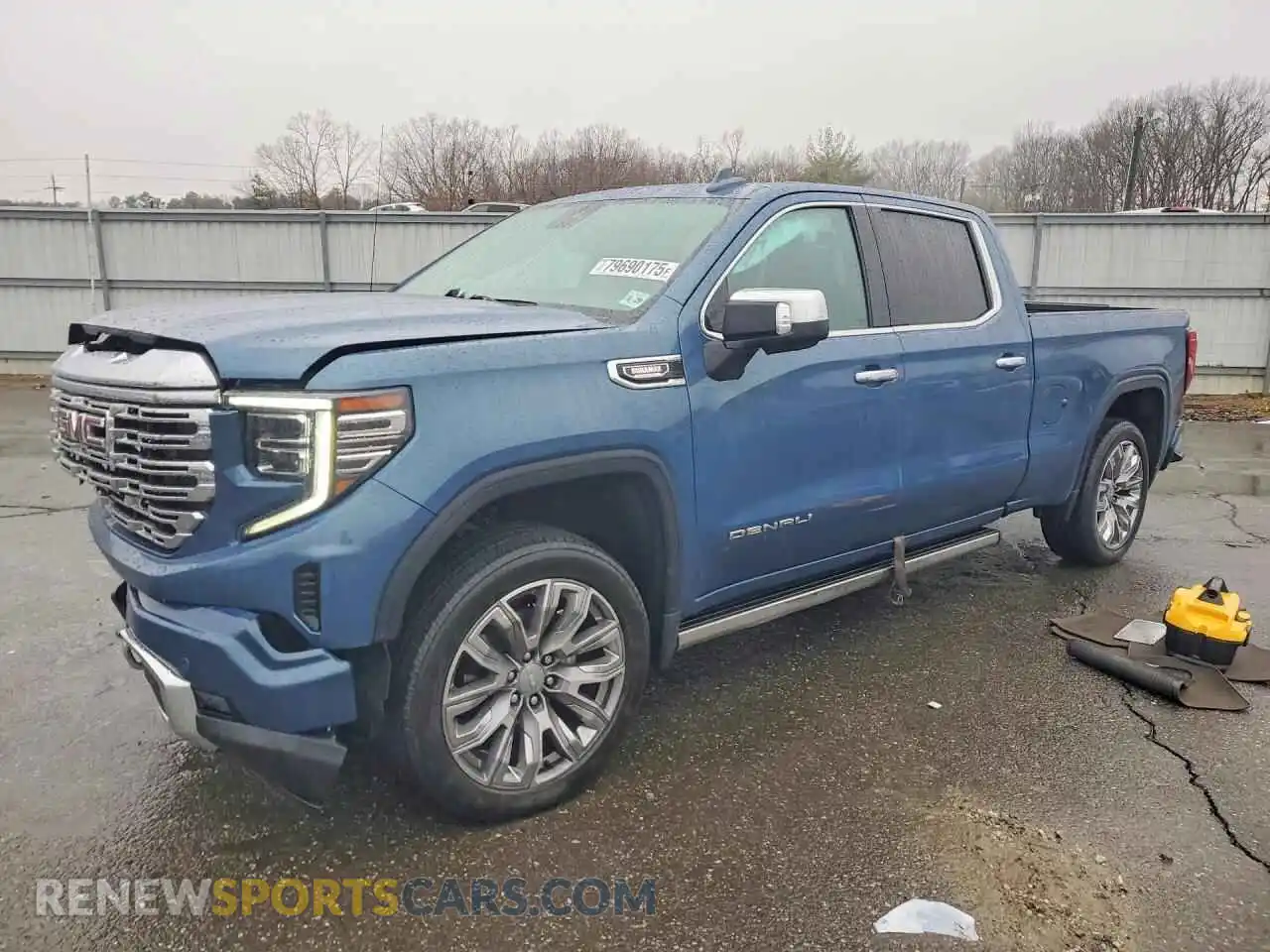 1 Фотография поврежденного автомобиля 3GTUUGE88RG165025 GMC SIERRA 2024