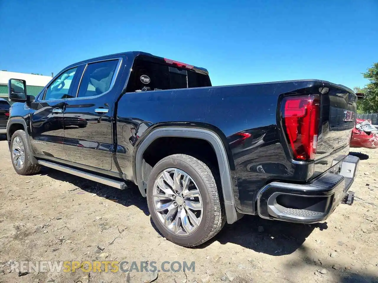 2 Photograph of a damaged car 3GTUUGED3RG367557 GMC SIERRA 2024