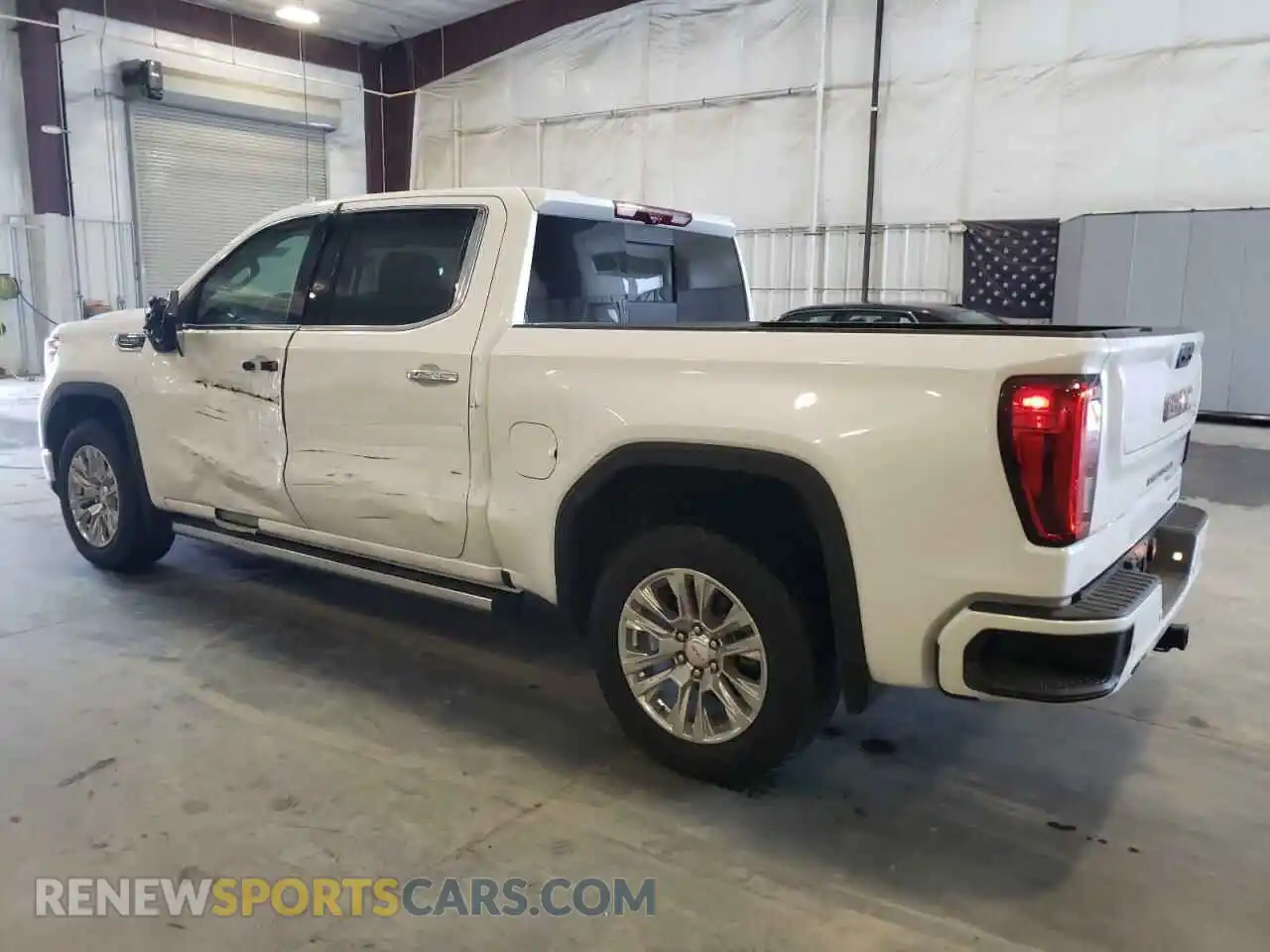 2 Photograph of a damaged car 3GTUUGED5RG408223 GMC SIERRA 2024