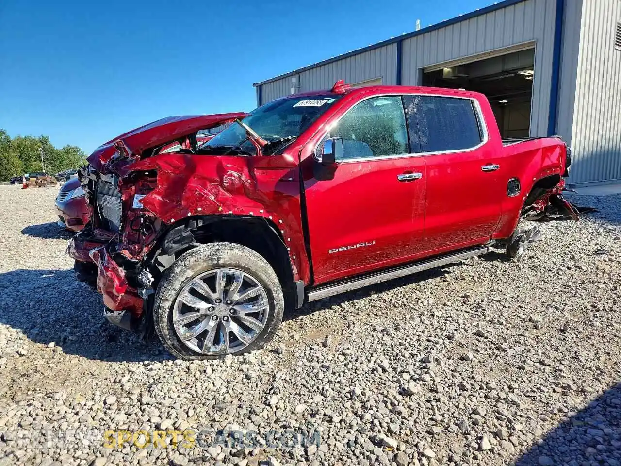 1 Фотография поврежденного автомобиля 3GTUUGED9RG451804 GMC SIERRA 2024