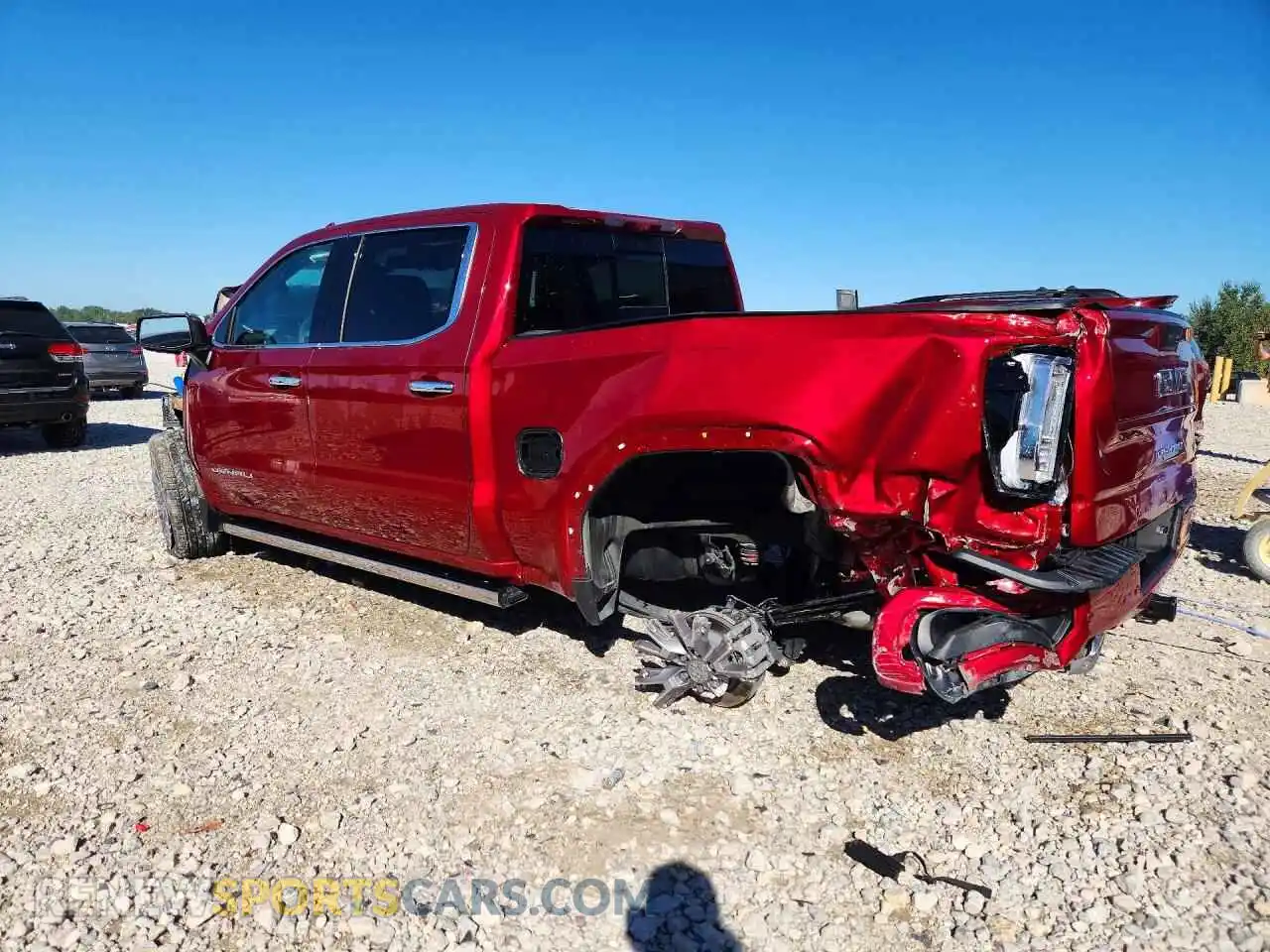 2 Фотография поврежденного автомобиля 3GTUUGED9RG451804 GMC SIERRA 2024