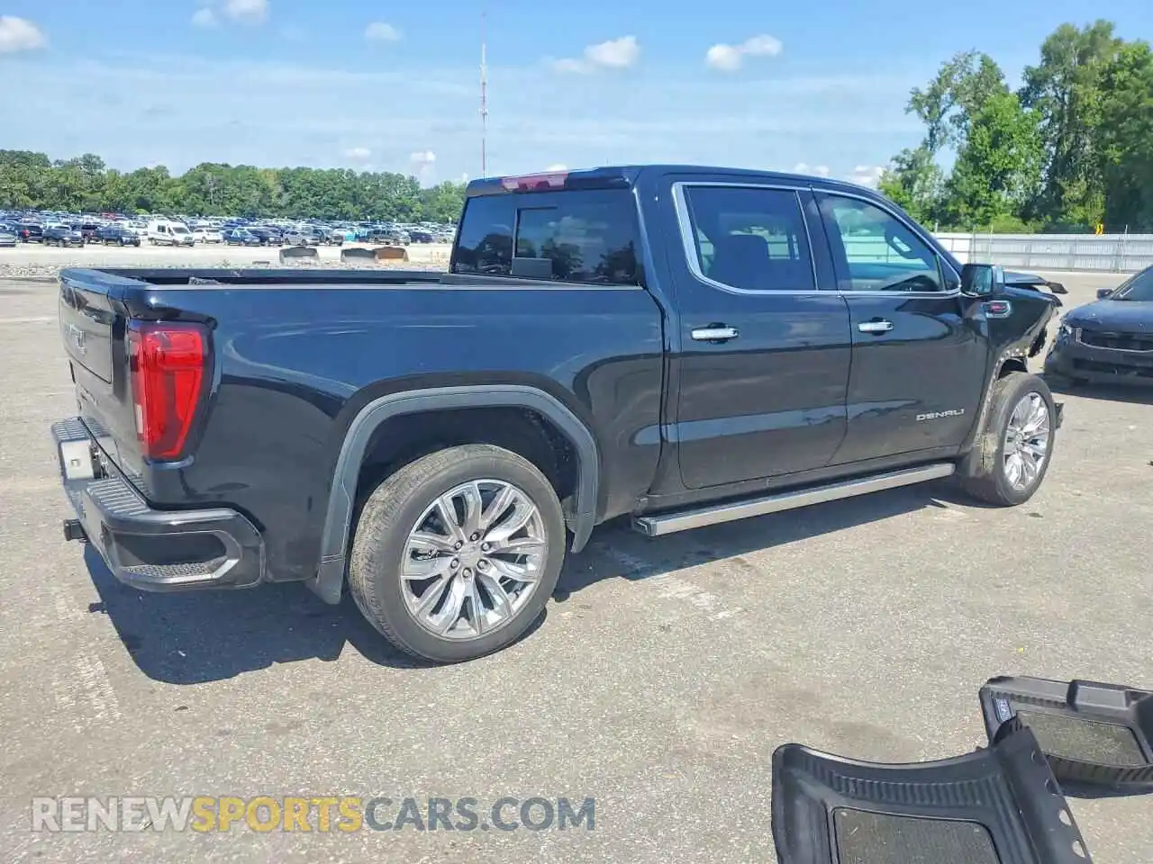 3 Photograph of a damaged car 3GTUUGEL0RG386137 GMC SIERRA 2024