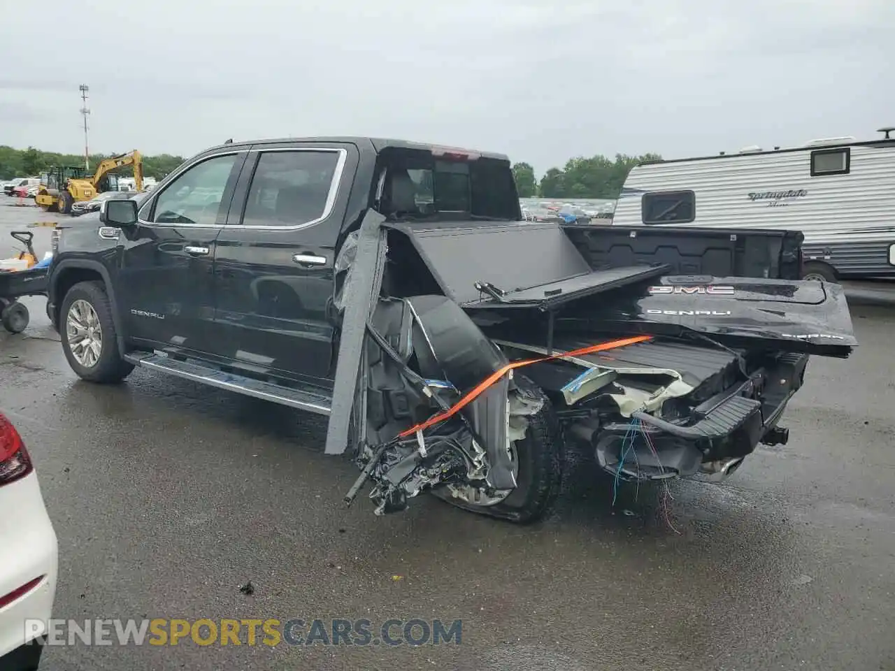2 Photograph of a damaged car 3GTUUGEL4RG444718 GMC SIERRA 2024
