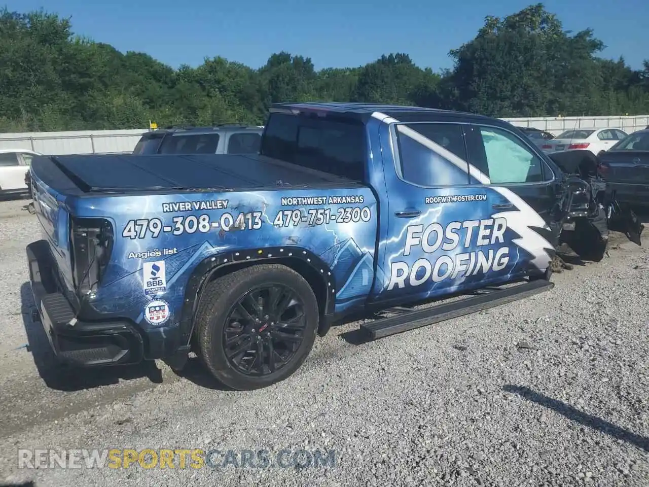 3 Photograph of a damaged car 3GTUUGEL7RG427394 GMC SIERRA 2024