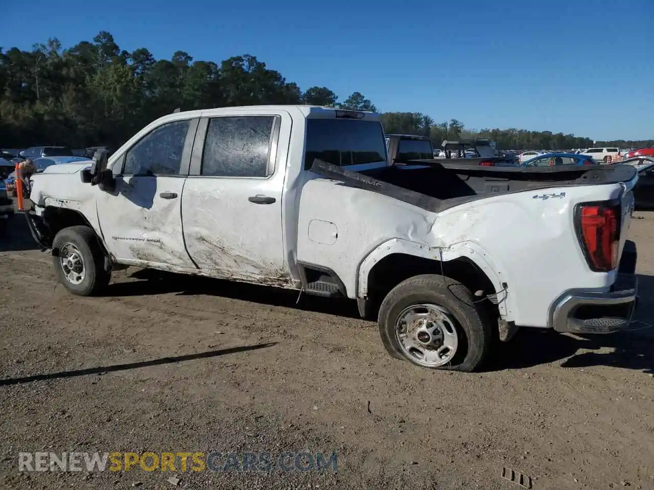 2 Photograph of a damaged car 1GT4ULE70SF269693 GMC SIERRA 2025