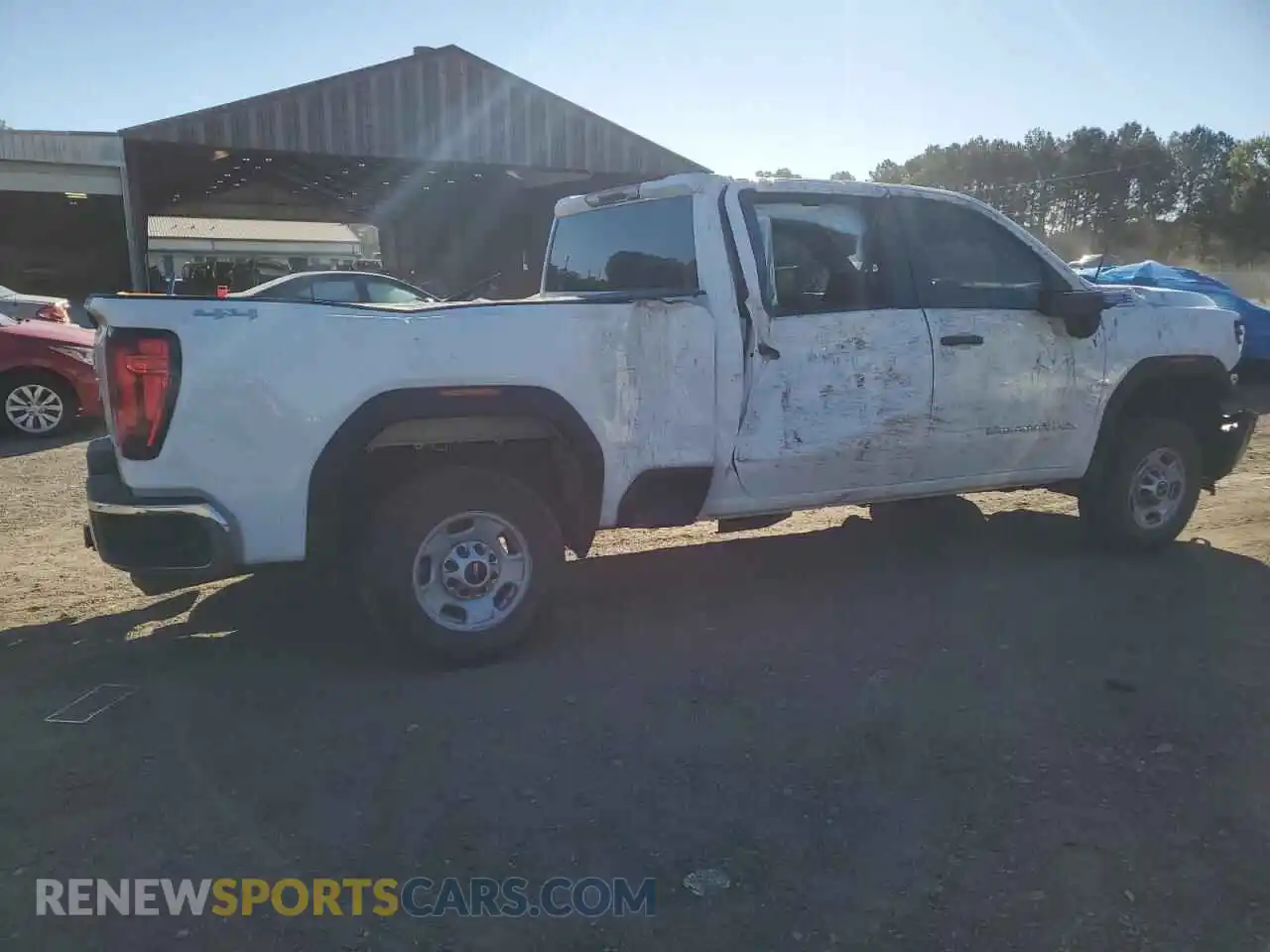 3 Photograph of a damaged car 1GT4ULE70SF269693 GMC SIERRA 2025