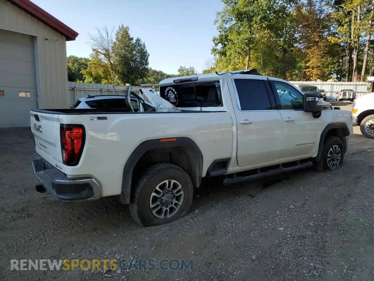 3 Photograph of a damaged car 1GT4UME76SF222383 GMC SIERRA 2025