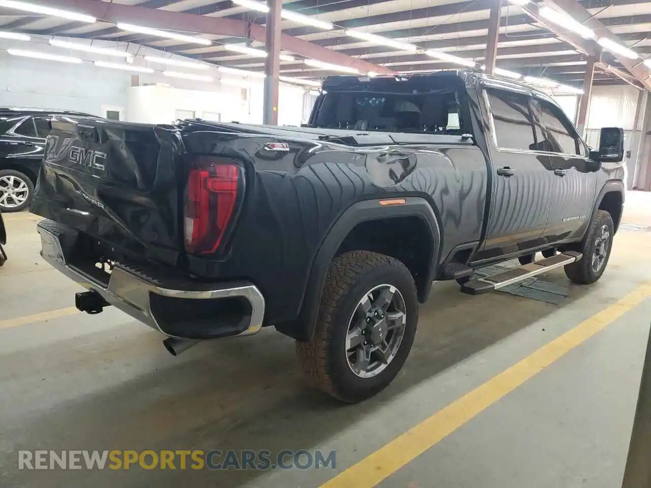 3 Photograph of a damaged car 1GT4UME78SF279975 GMC SIERRA 2025
