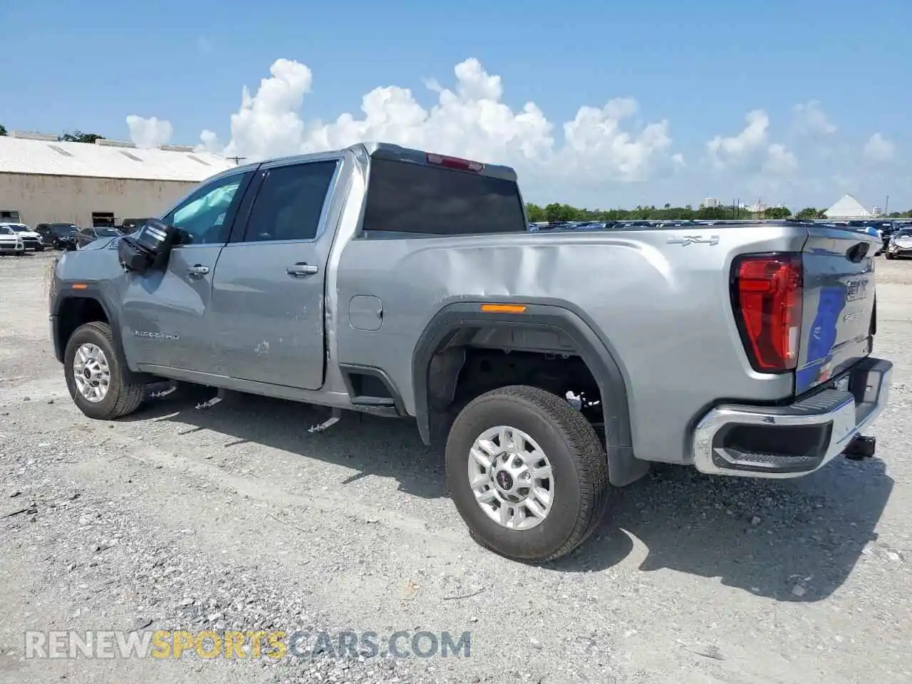 2 Photograph of a damaged car 1GT4UME79SF246788 GMC SIERRA 2025