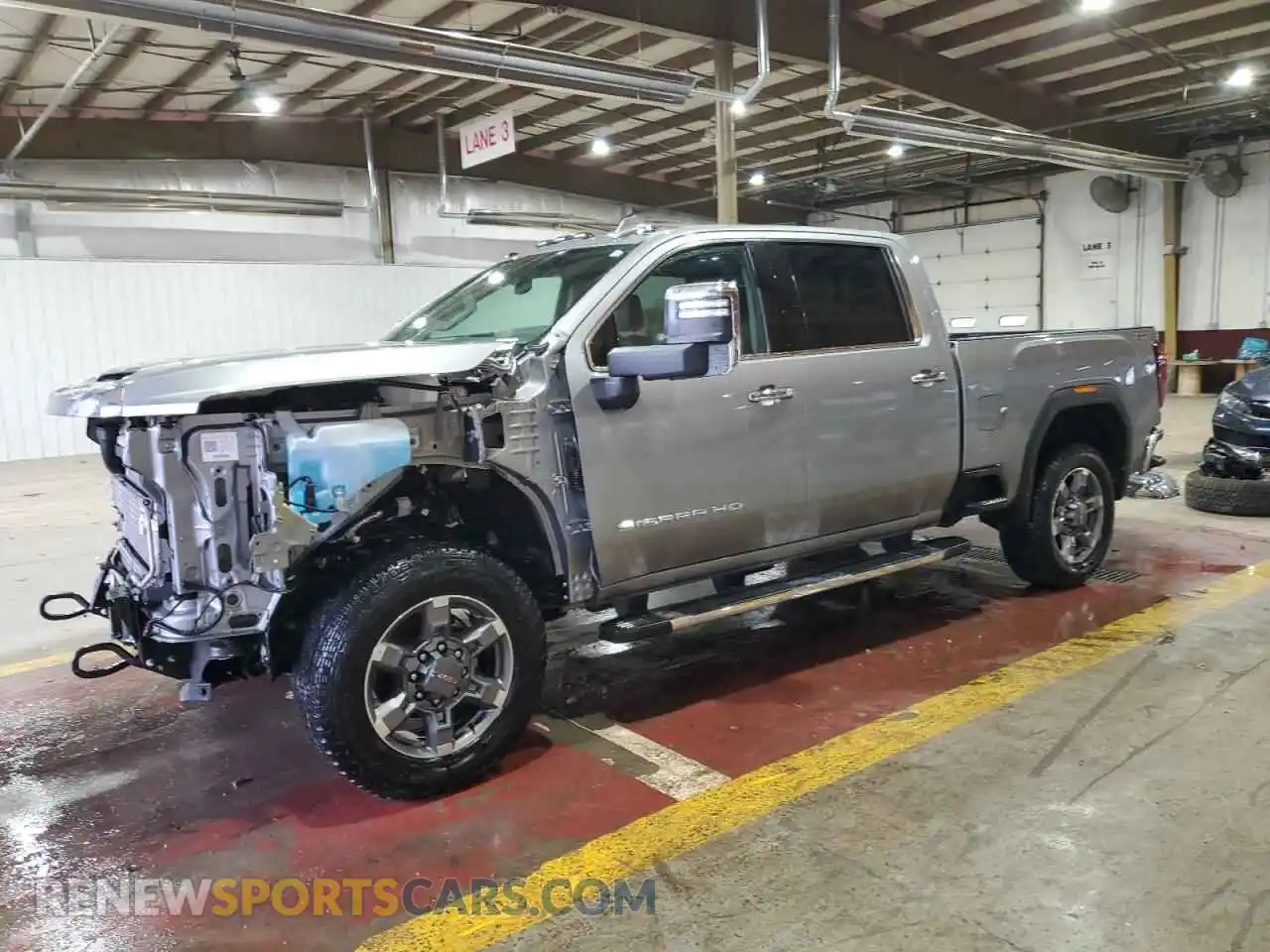 1 Photograph of a damaged car 1GT4UNEY4SF208514 GMC SIERRA 2025