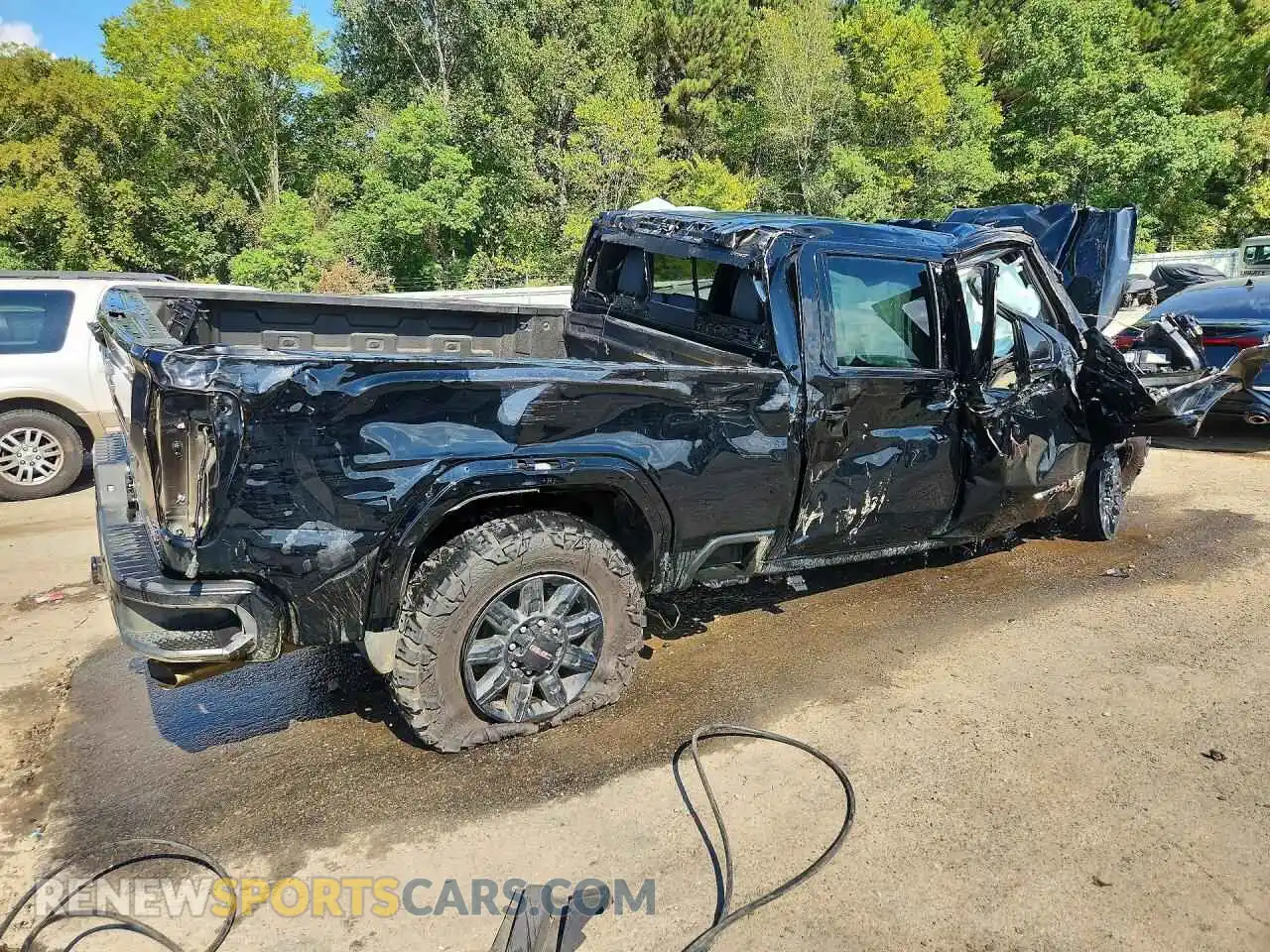 3 Photograph of a damaged car 1GT4UPEY6SF165757 GMC SIERRA 2025