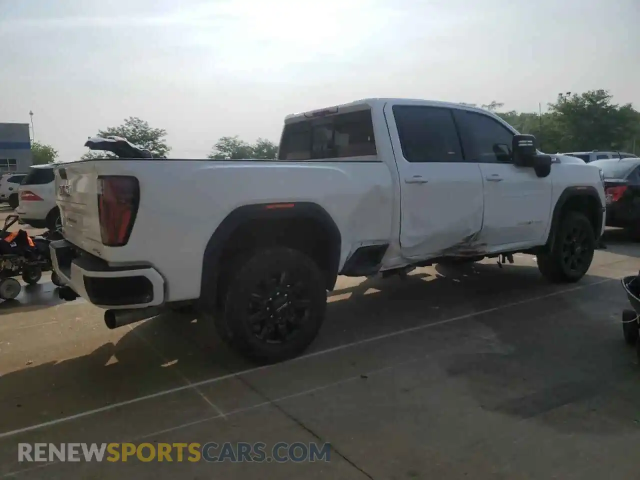 3 Photograph of a damaged car 1GT4UPEY6SF208574 GMC SIERRA 2025
