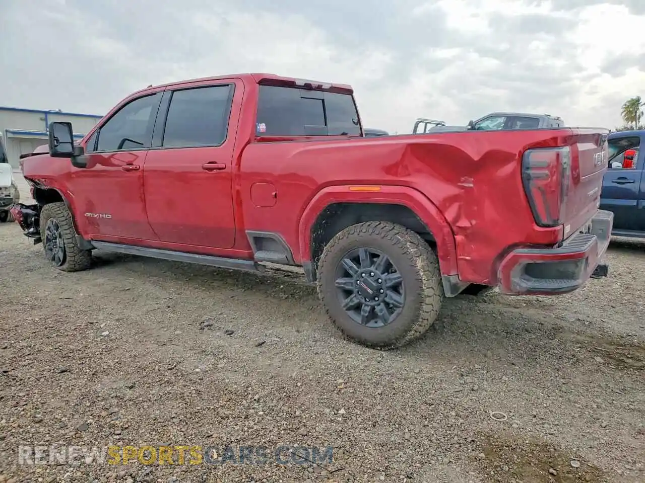 2 Фотография поврежденного автомобиля 1GT4UPEY6SF319268 GMC SIERRA 2025