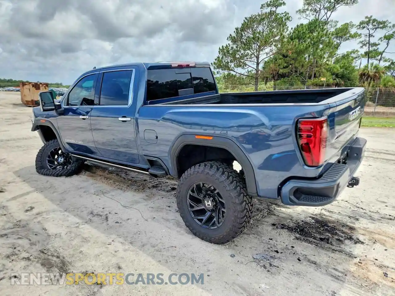 2 Photograph of a damaged car 1GT4UXEY3SF249972 GMC SIERRA 2025