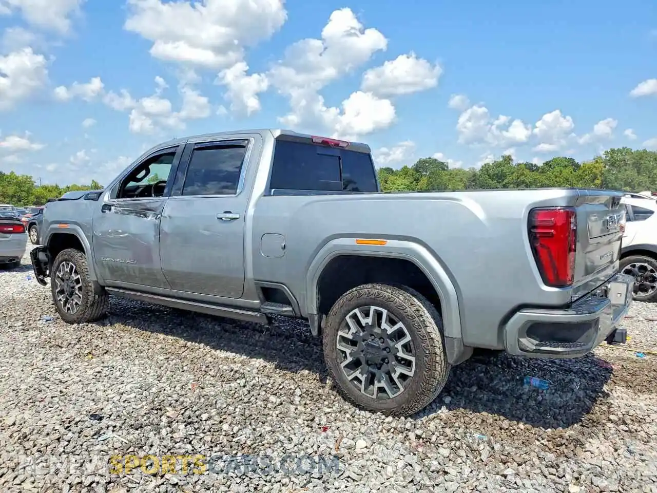 2 Photograph of a damaged car 1GT4UXEY7SF353834 GMC SIERRA 2025