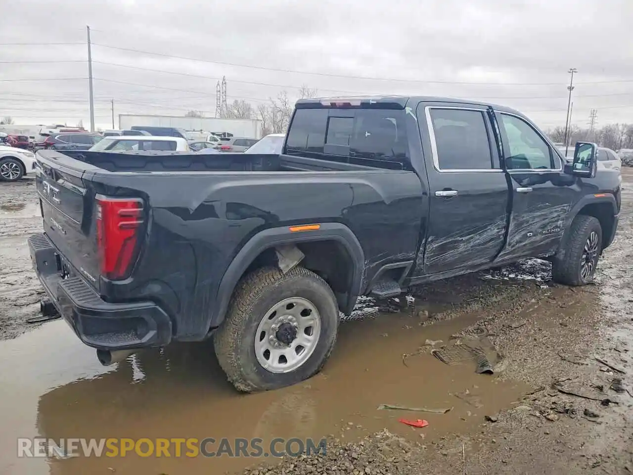 3 Photograph of a damaged car 1GT4UXEYXSF151232 GMC SIERRA 2025