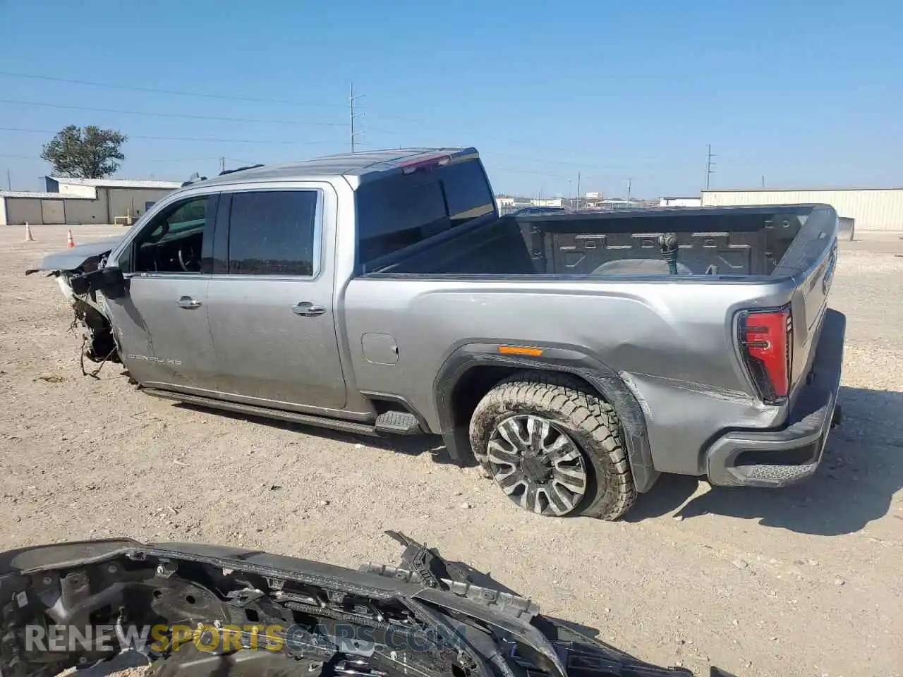 2 Photograph of a damaged car 1GT4UXEYXSF238855 GMC SIERRA 2025