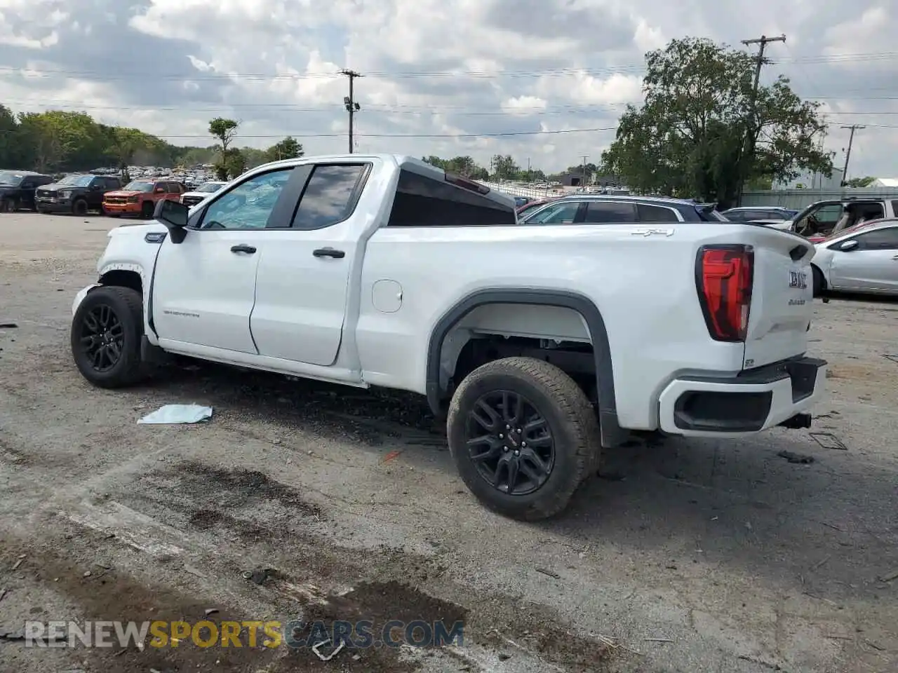 2 Photograph of a damaged car 1GTRUAEDXSZ186190 GMC SIERRA 2025