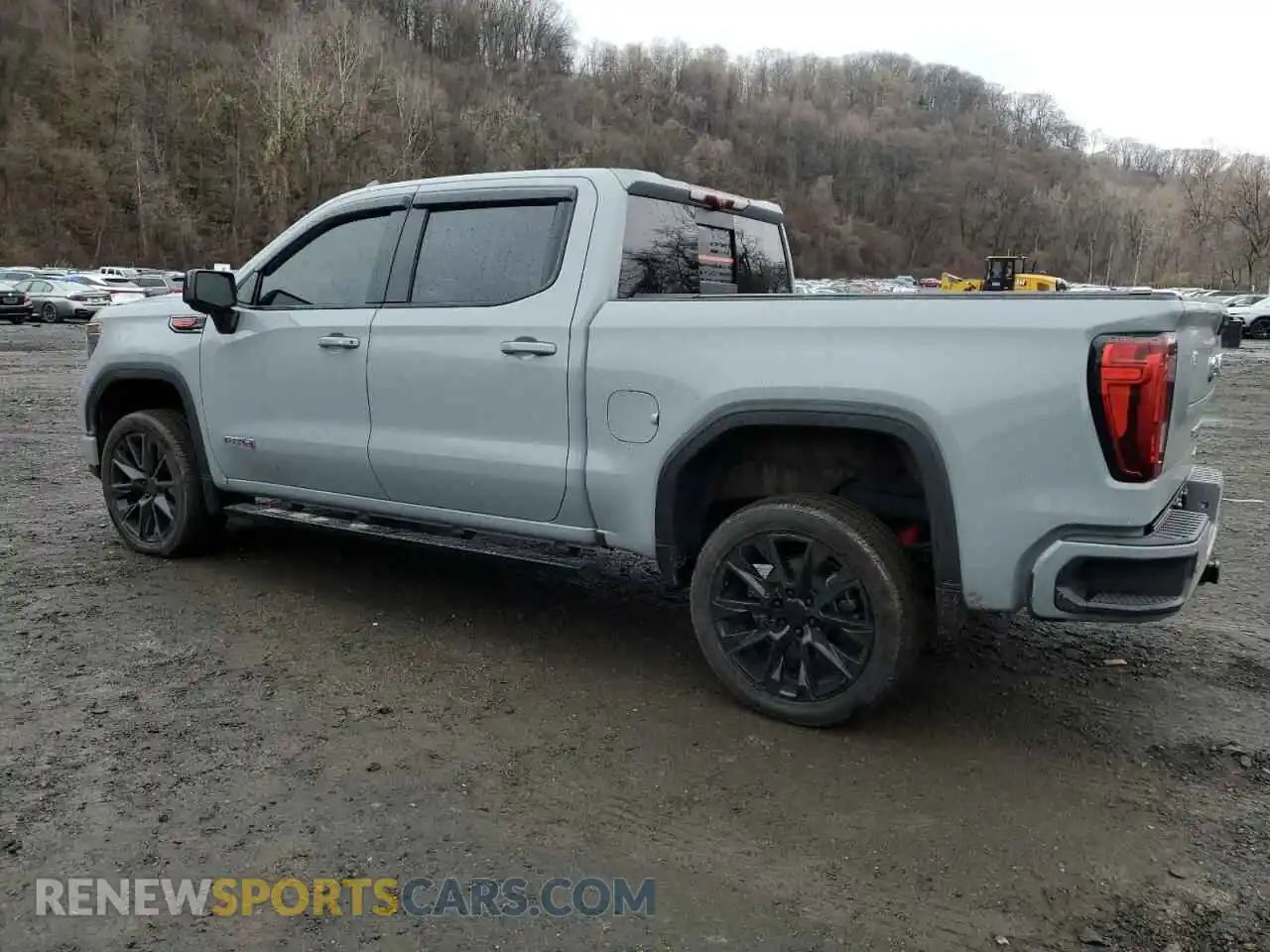 2 Photograph of a damaged car 1GTUUEE85SZ121462 GMC SIERRA 2025