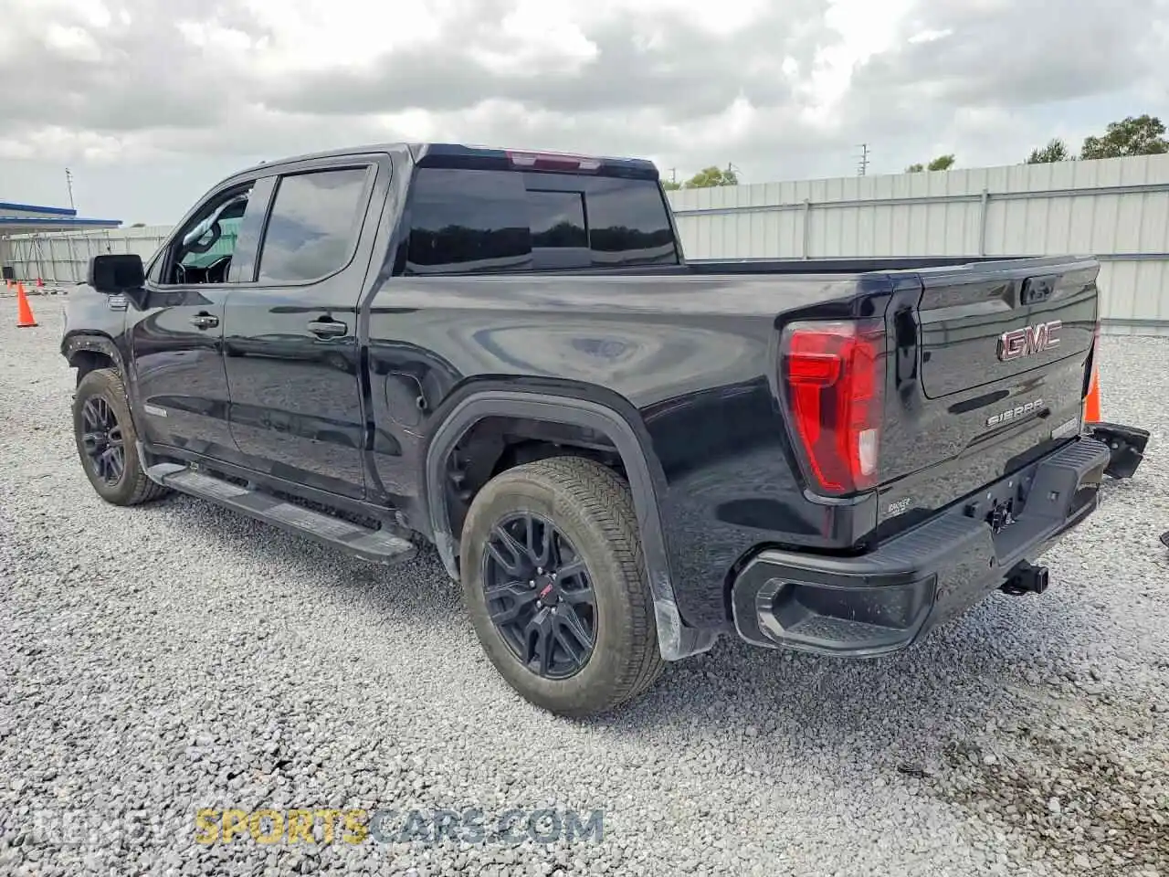 2 Фотография поврежденного автомобиля 3GTPHCEDXSG171888 GMC SIERRA 2025