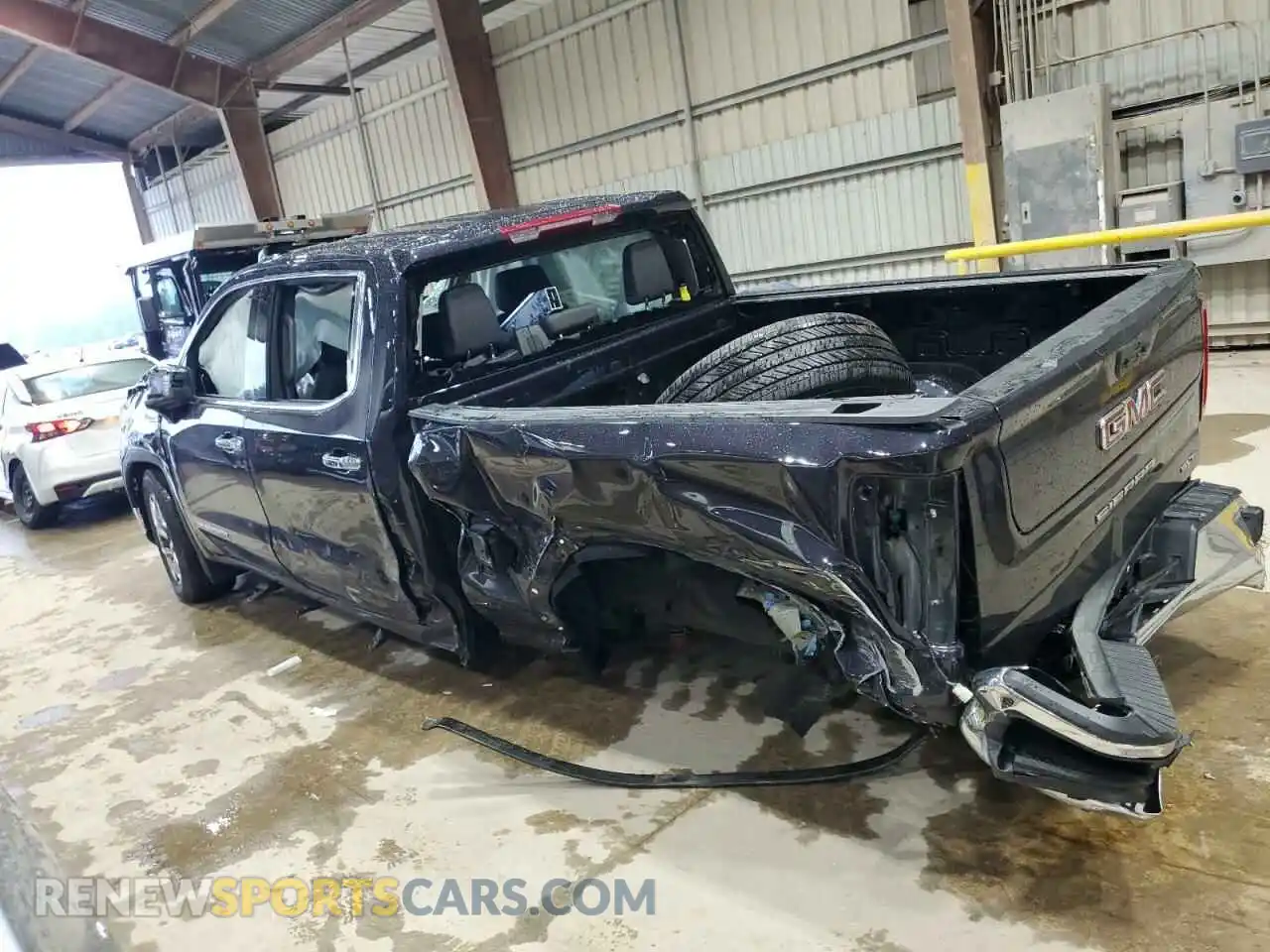2 Photograph of a damaged car 3GTPHDED4SG107836 GMC SIERRA 2025