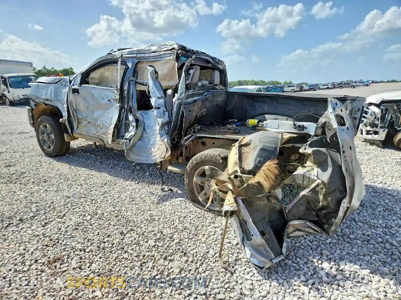 2 Photograph of a damaged car 1GT4UNEY4TF100461 GMC SIERRA 2026