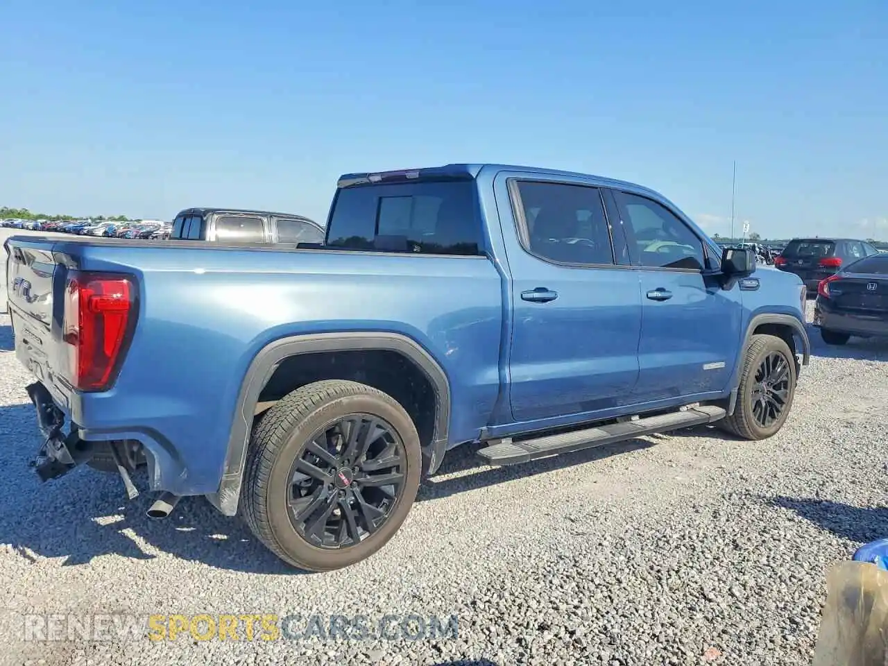 3 Фотография поврежденного автомобиля 1GTPHCED1TZ328824 GMC SIERRA 2026
