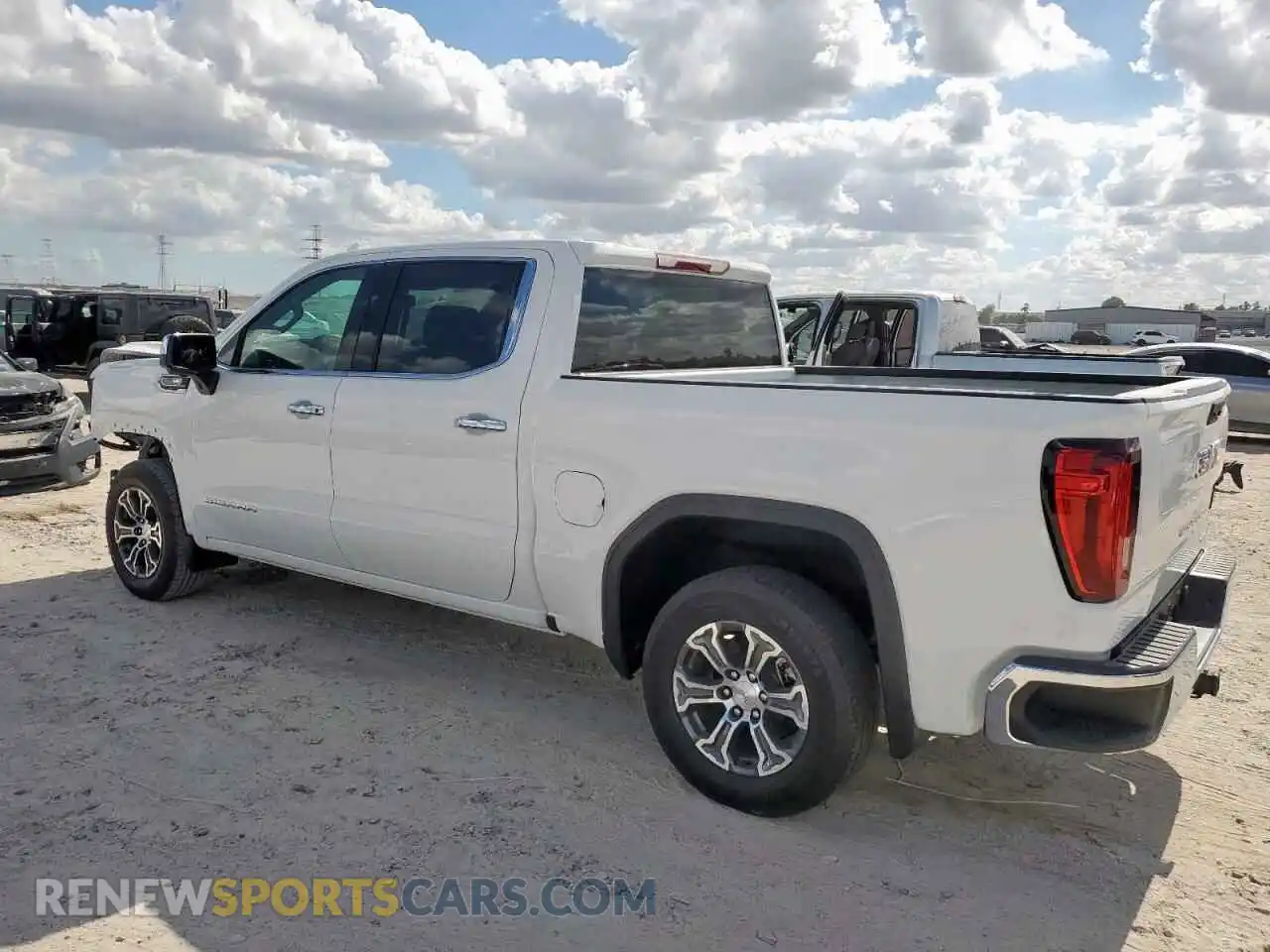 2 Photograph of a damaged car 1GTPHDED9TZ160601 GMC SIERRA 2026