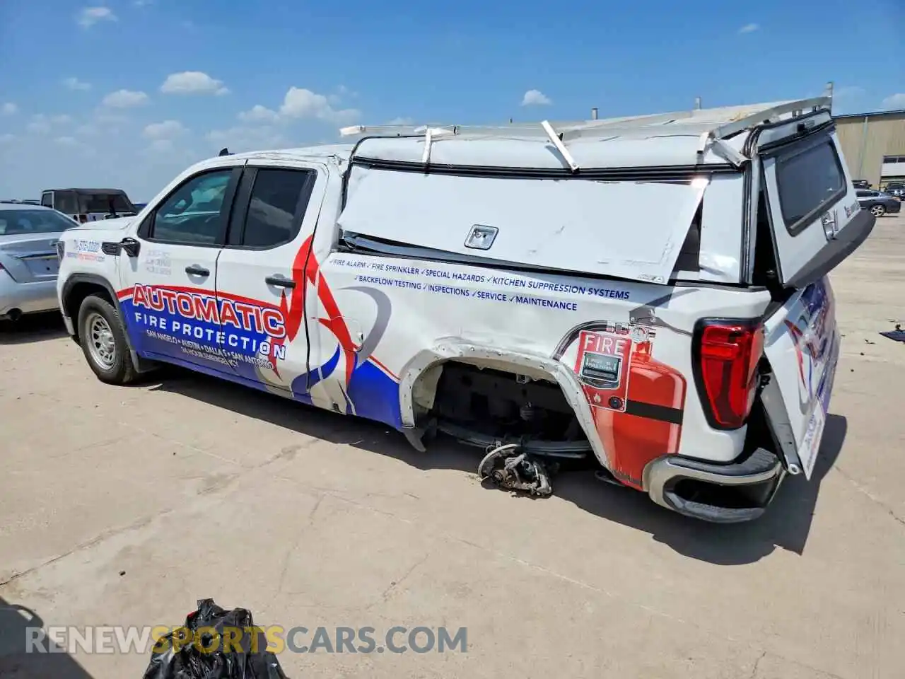 2 Photograph of a damaged car 1GTRHAED0TZ111777 GMC SIERRA 2026